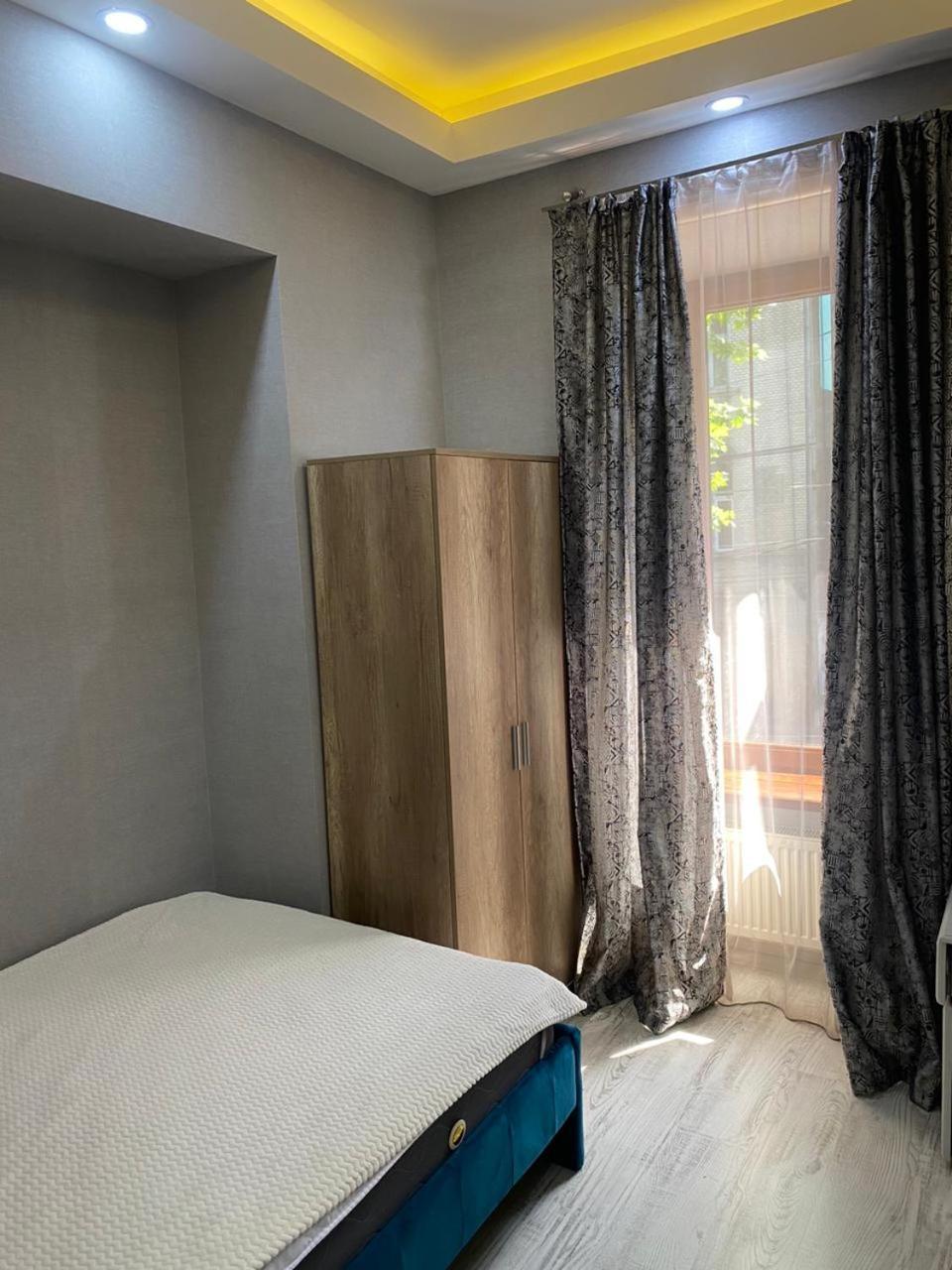 K17 Mini Hotel 第比利斯 外观 照片
